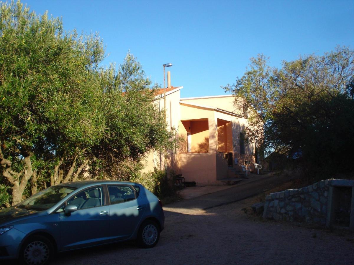 Casa Vacanza Costa Rossa Vista Mare Trinita d'Agultu e Vignola Exterior foto